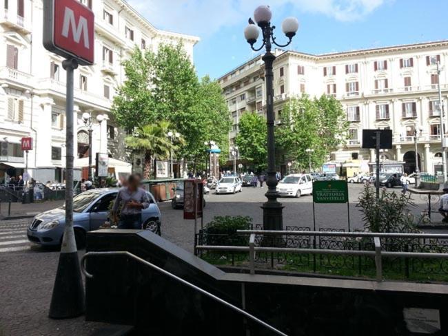 Bed&Coffee Napoli - Scarlatti Apartment Luaran gambar